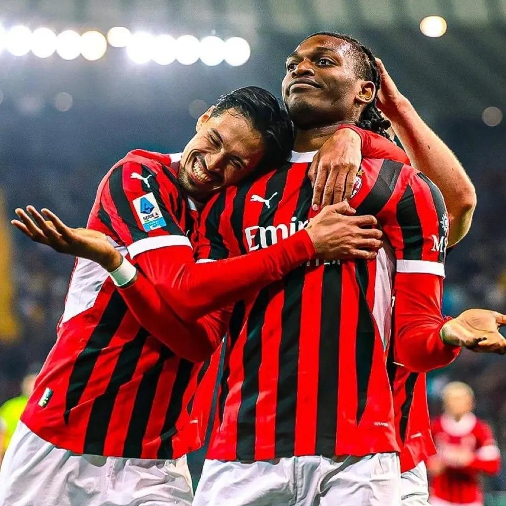 开元娱乐-国际比赛日欧联焦点战，曼联队长鼓劲，引发热议，医务组通报恢复(阿尔瓦雷斯进球集锦)